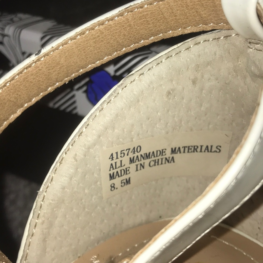 Shoes - Picture 2 of 3